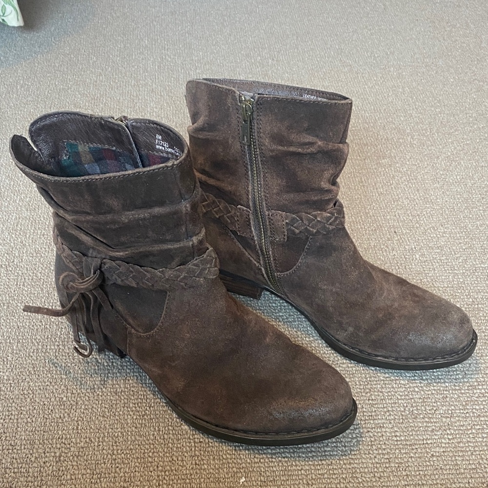 Born Brown Suede Ankle Side Zip Boots Booties sz 8